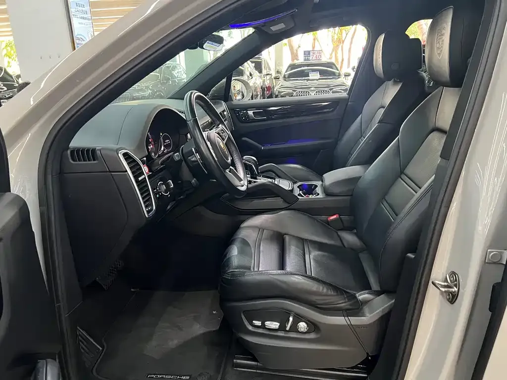 Porsche Cayenne Hybrid 2021 из CN, фото 8