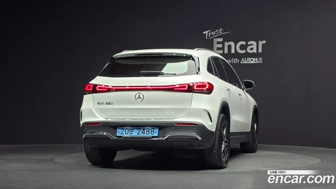 Mercedes-Benz EQA — фото 5