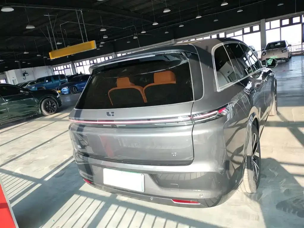 Li Auto L8 2023 из CN, фото 9