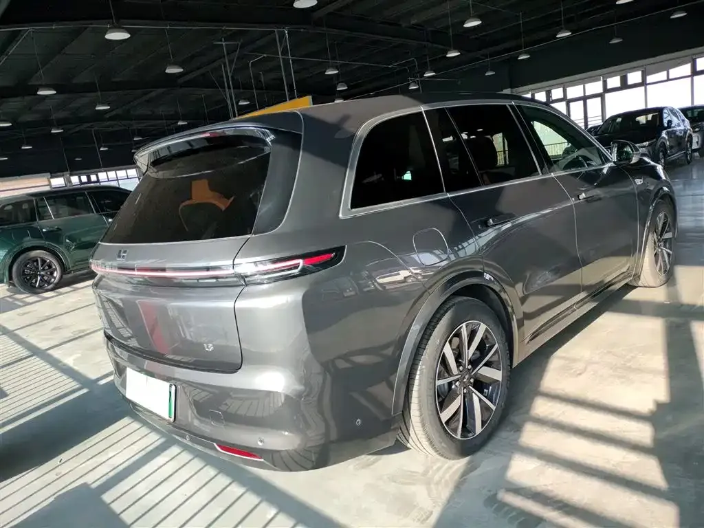Li Auto L8 2023 из CN, фото 10
