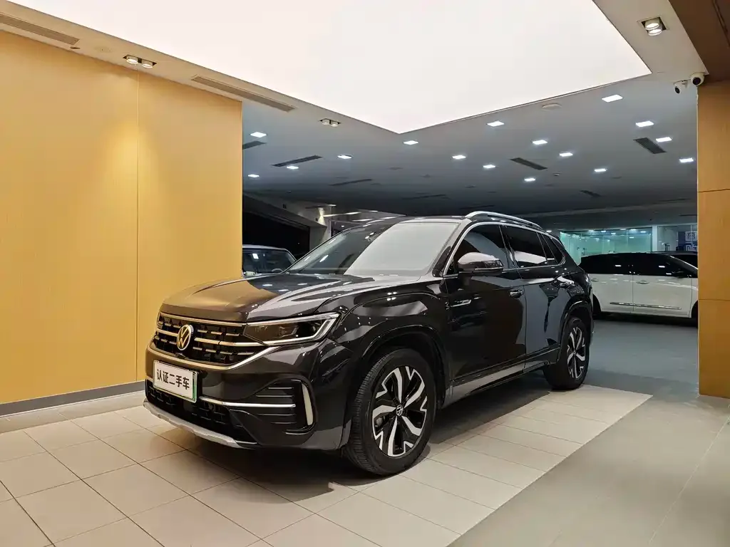 Volkswagen GTE PHEV 2023 из CN, фото 1