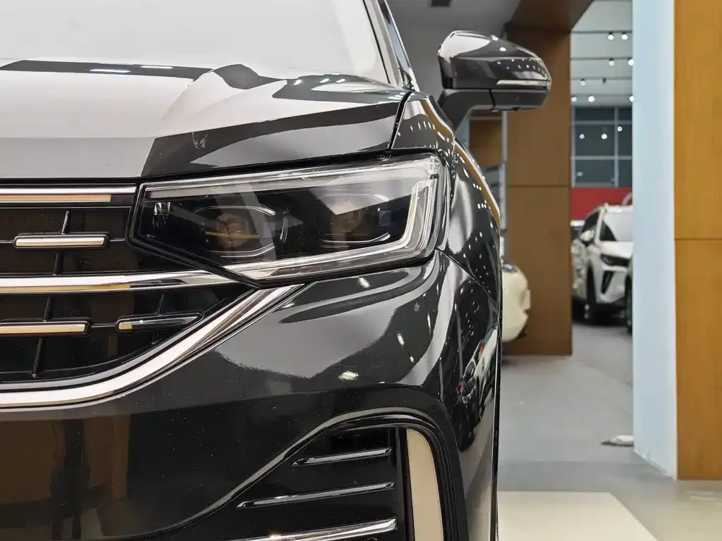 Volkswagen GTE PHEV 2023 из CN, фото 7