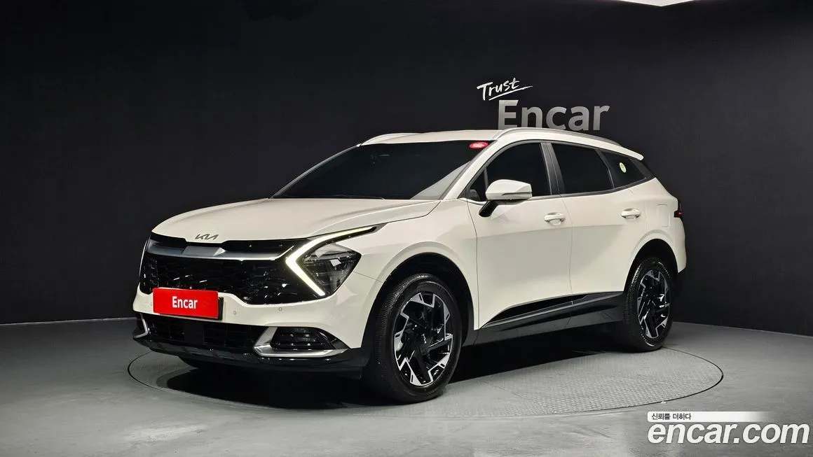 Kia Sportage — фото 1