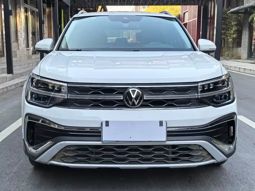Volkswagen Tharu 2024 из CN, фото 8