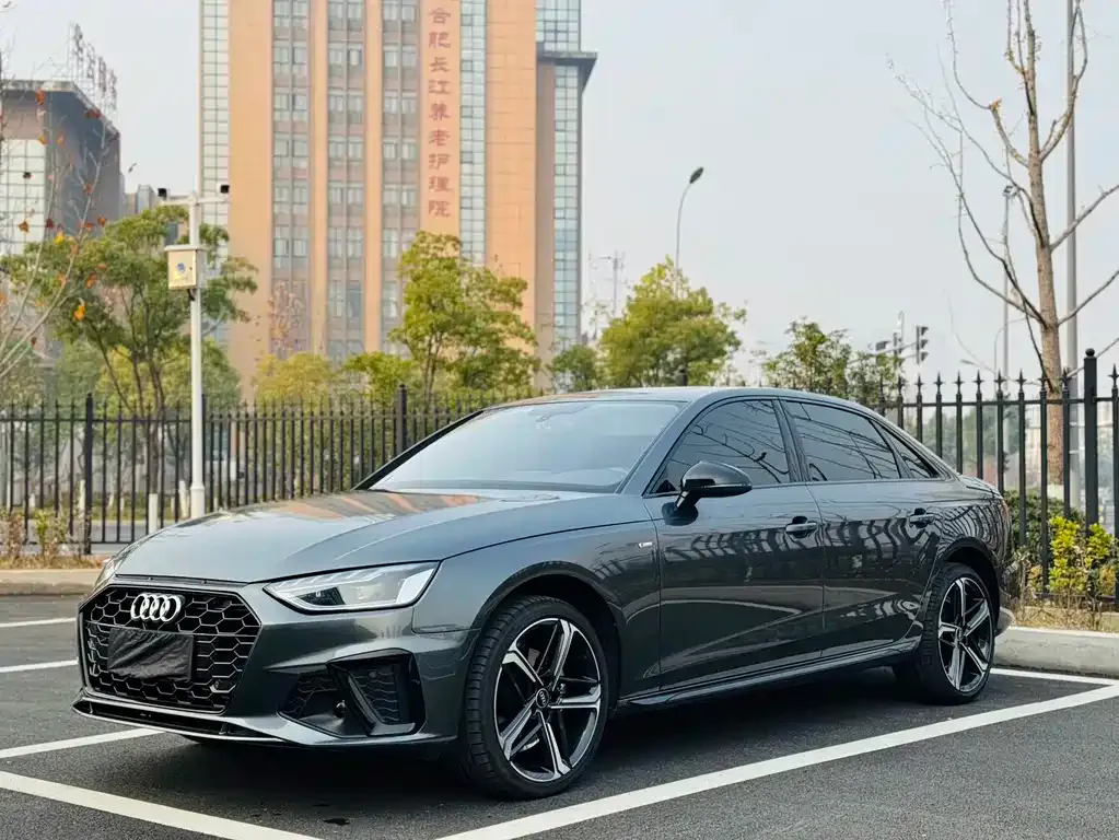 Audi A4L 2025 из CN, фото 1