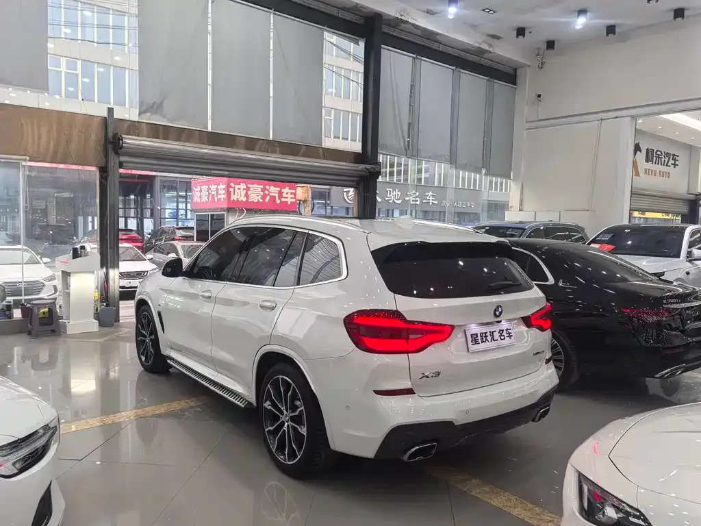 BMW X3 2021 из CN, фото 2