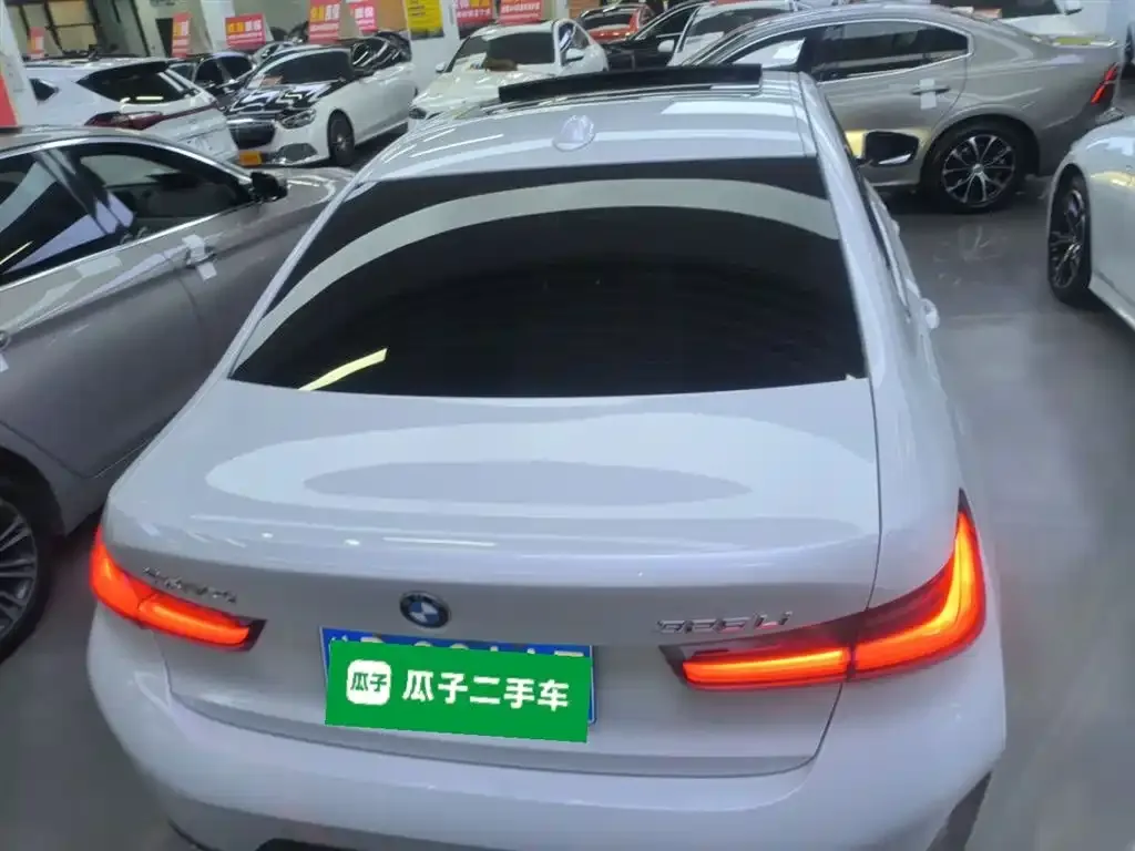BMW 3 Series 2024 из CN, фото 2