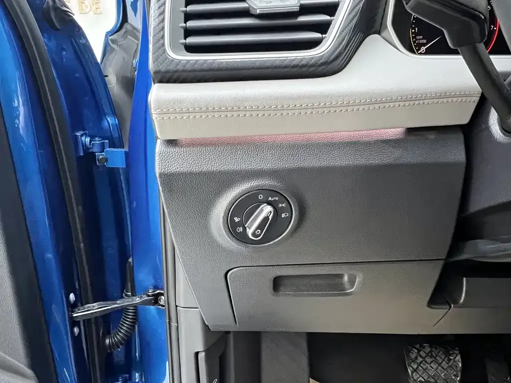 Volkswagen Tayron 2022 из CN, фото 10