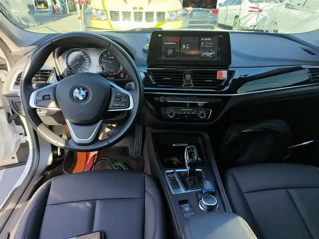 BMW 1 Series 2023 из CN, фото 4