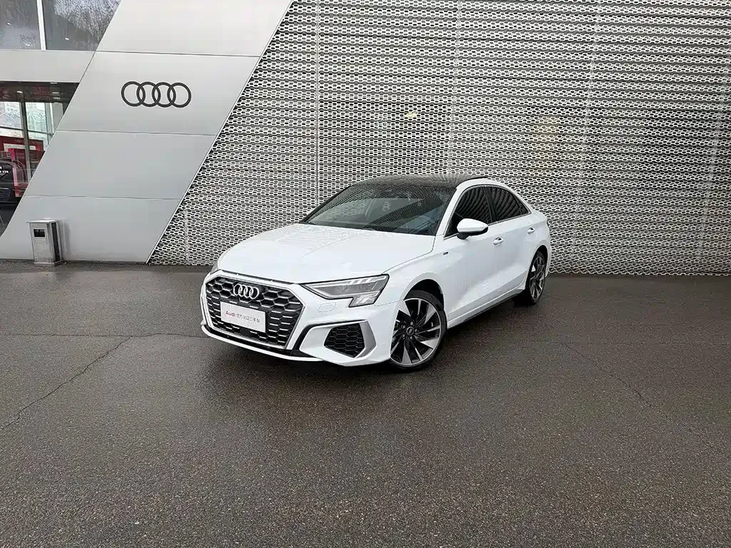 Audi A3 2023 из CN, фото 10