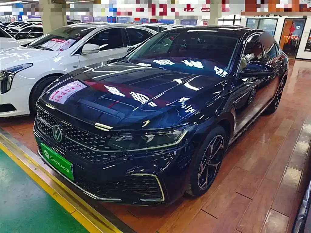 Volkswagen Passat 2023 из CN, фото 10