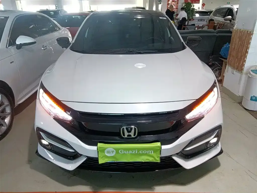 Honda Civic — фото 9