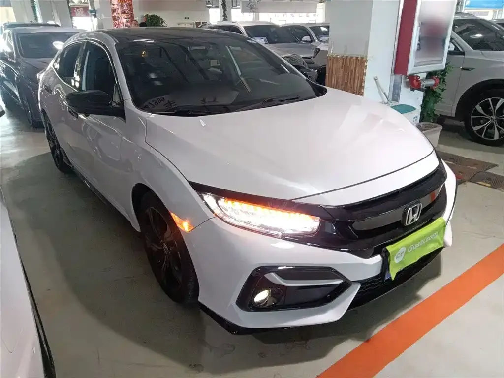 Honda Civic — фото 8