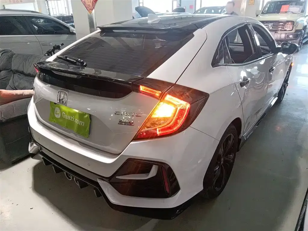 Honda Civic — фото 6