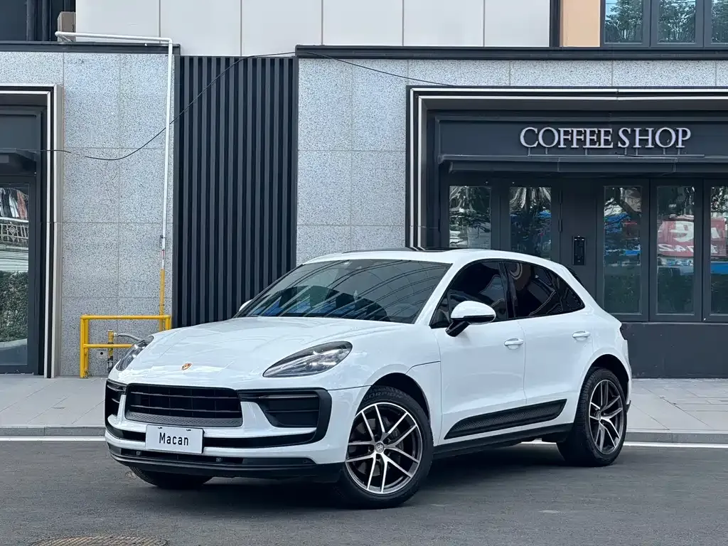 Porsche Macan — фото 1