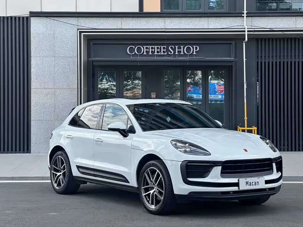 Porsche Macan — фото 9