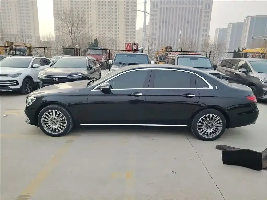 Mercedes-Benz E-Class 2022 из CN, фото 4