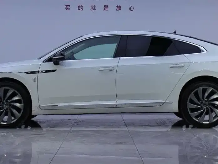 Volkswagen CC 2022 из CN, фото 4