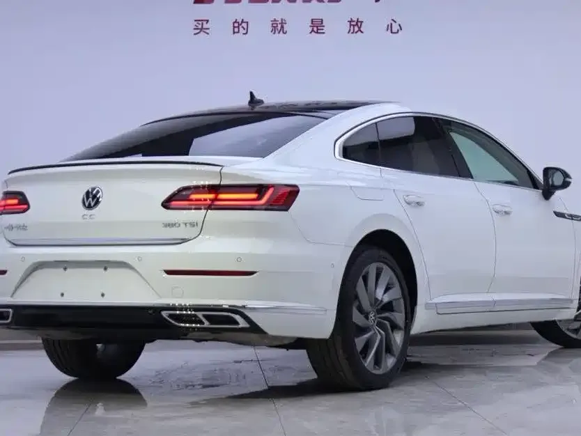 Volkswagen CC 2022 из CN, фото 3