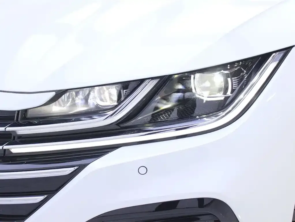 Volkswagen CC 2022 из CN, фото 8
