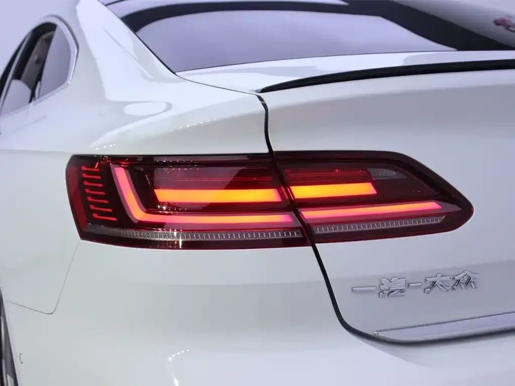 Volkswagen CC 2022 из CN, фото 6