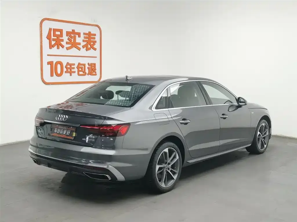 Audi A4L 2022 из CN, фото 4