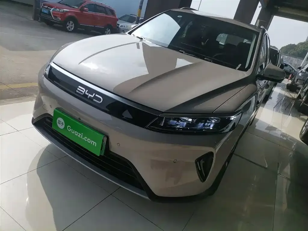 BYD Seal 05 DM-i 2025 из CN, фото 1