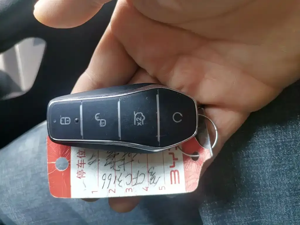 BYD Seal 05 DM-i 2025 из CN, фото 4