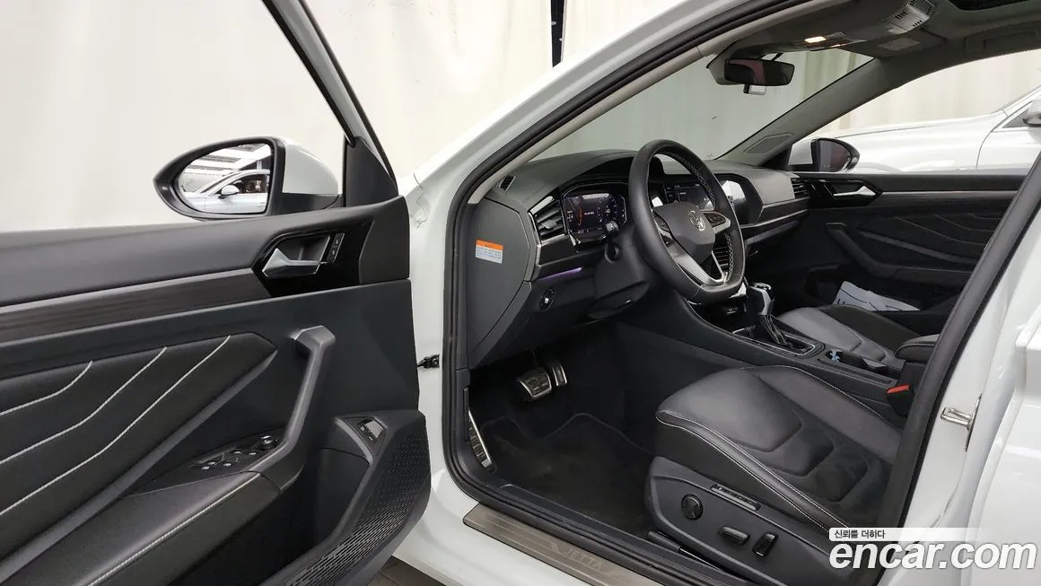 Volkswagen Jetta 2023 из KR, фото 10