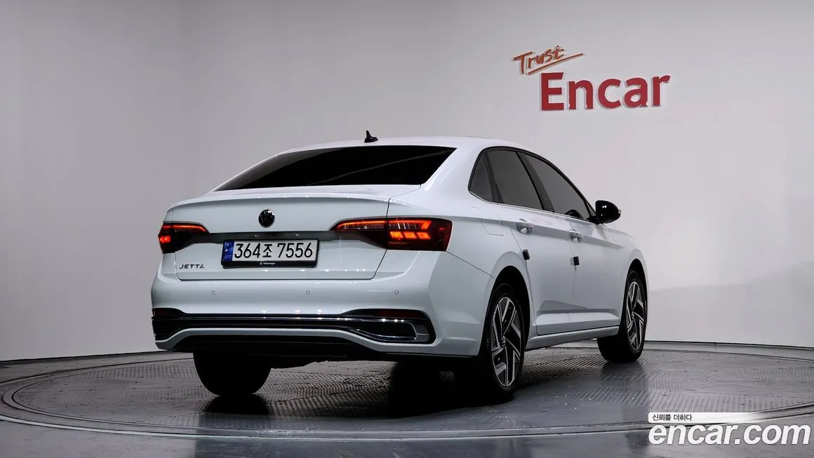 Volkswagen Jetta 2023 из KR, фото 2