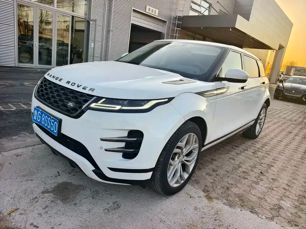 Land Rover Evoque — фото 1