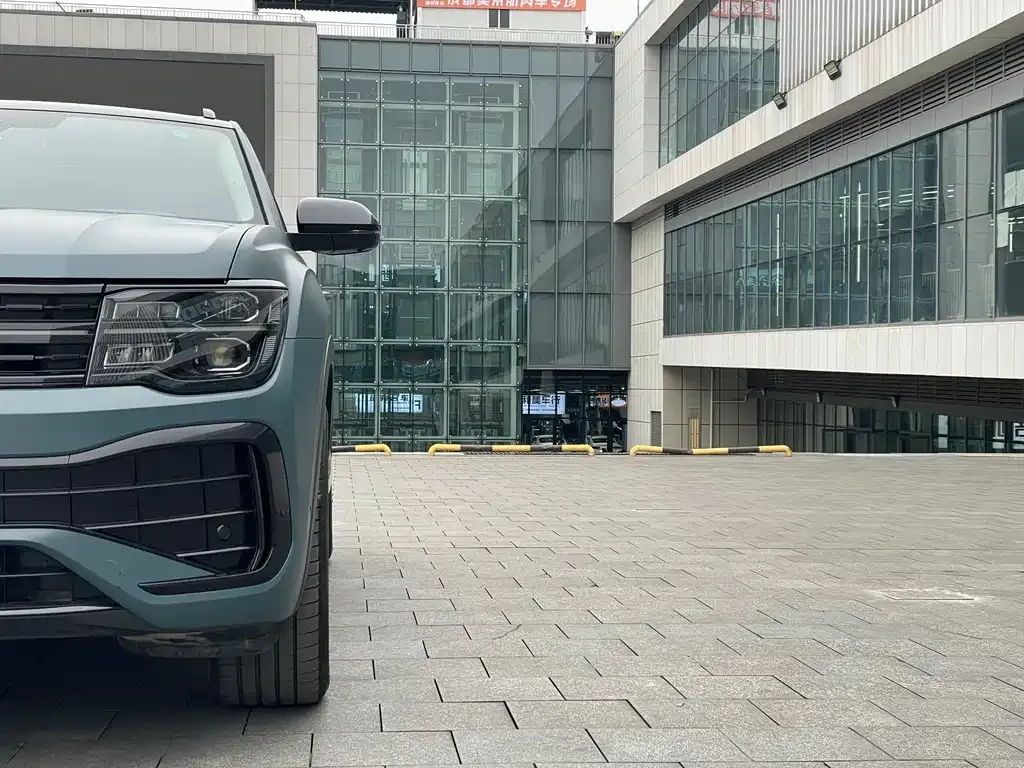 Volkswagen Teramont 2022 из CN, фото 9