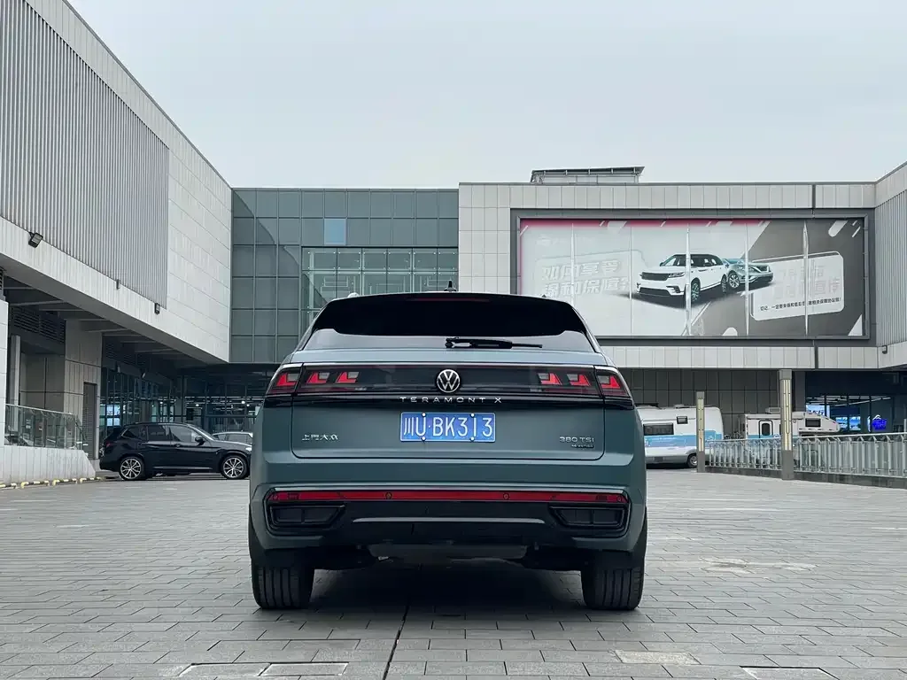 Volkswagen Teramont 2022 из CN, фото 8