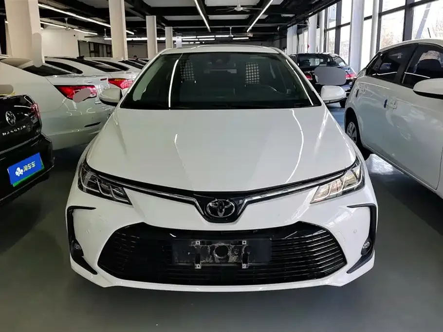 Toyota Corolla 2022 из CN, фото 2