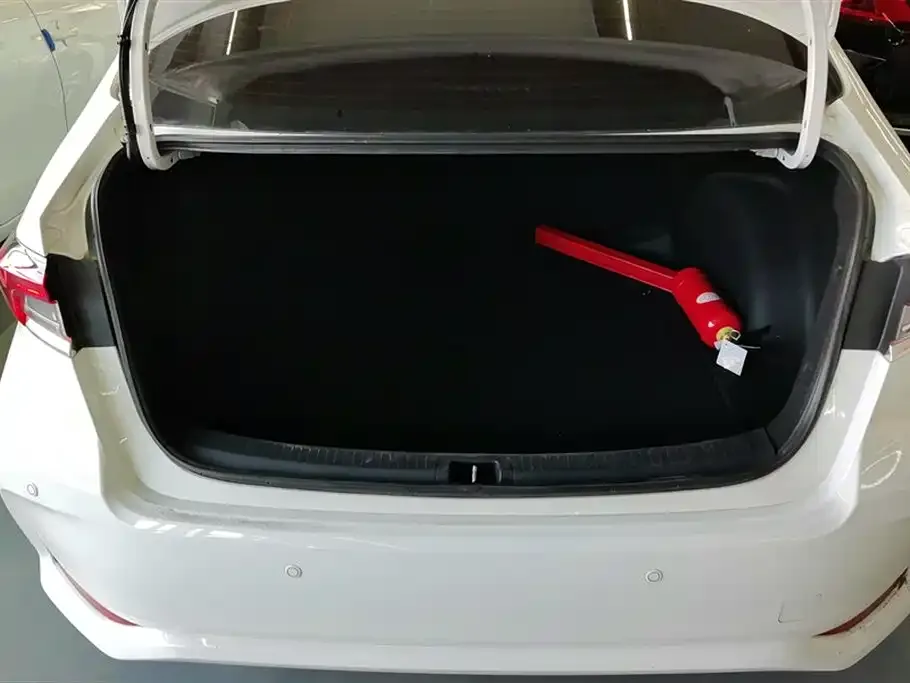 Toyota Corolla 2022 из CN, фото 4