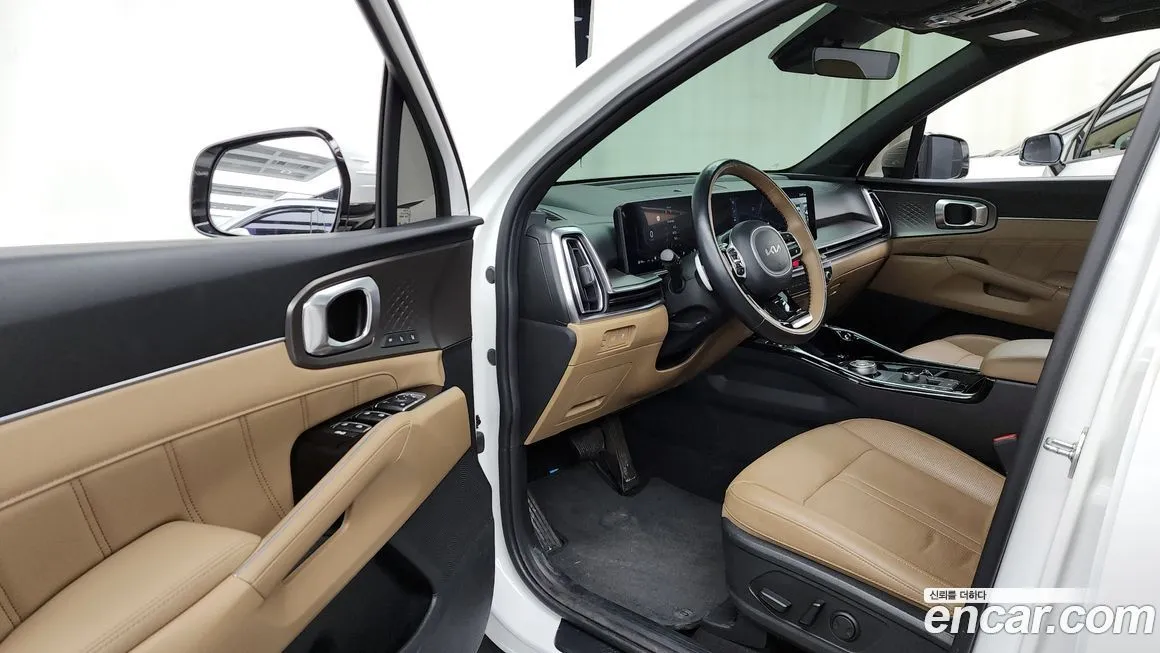 Kia Sorento — фото 10