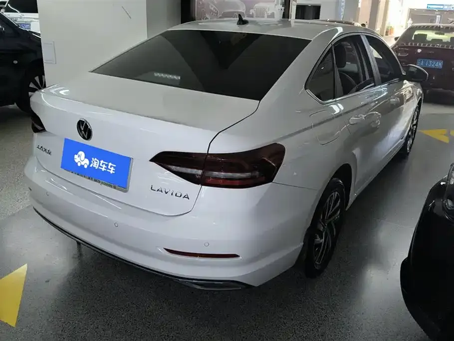 Volkswagen Lavida 2022 из CN, фото 2