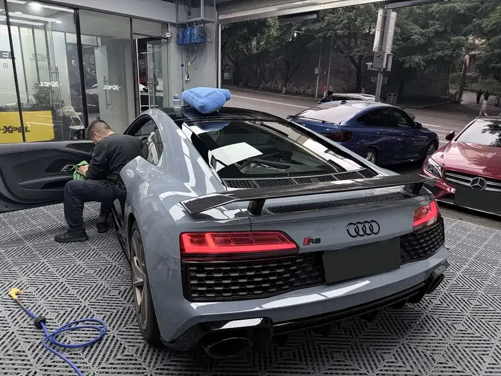 Audi R8 2022 из CN, фото 4
