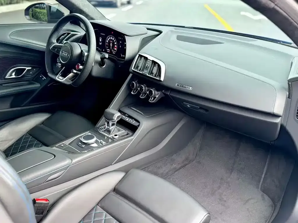 Audi R8 2022 из CN, фото 2