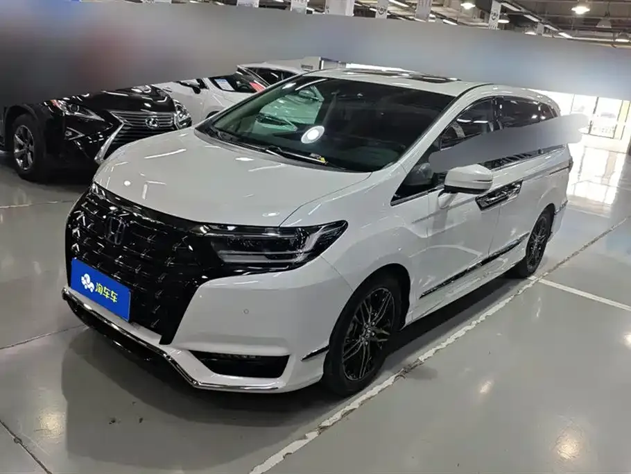 Honda Elysion 2023 из CN, фото 1