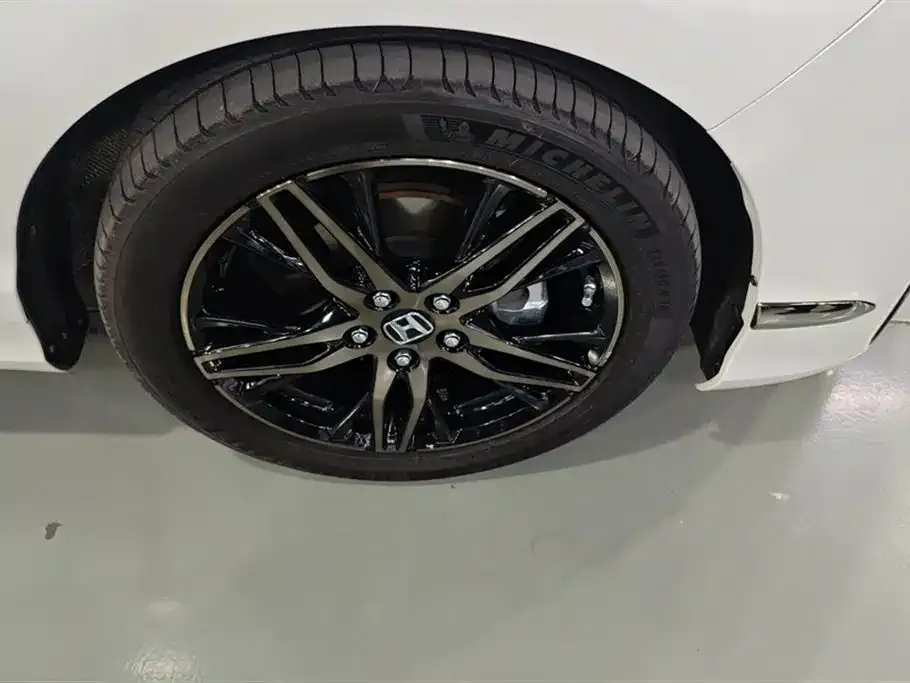 Honda Elysion 2023 из CN, фото 2
