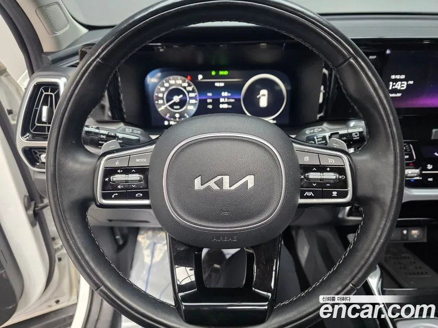 Kia Sorento — фото 10