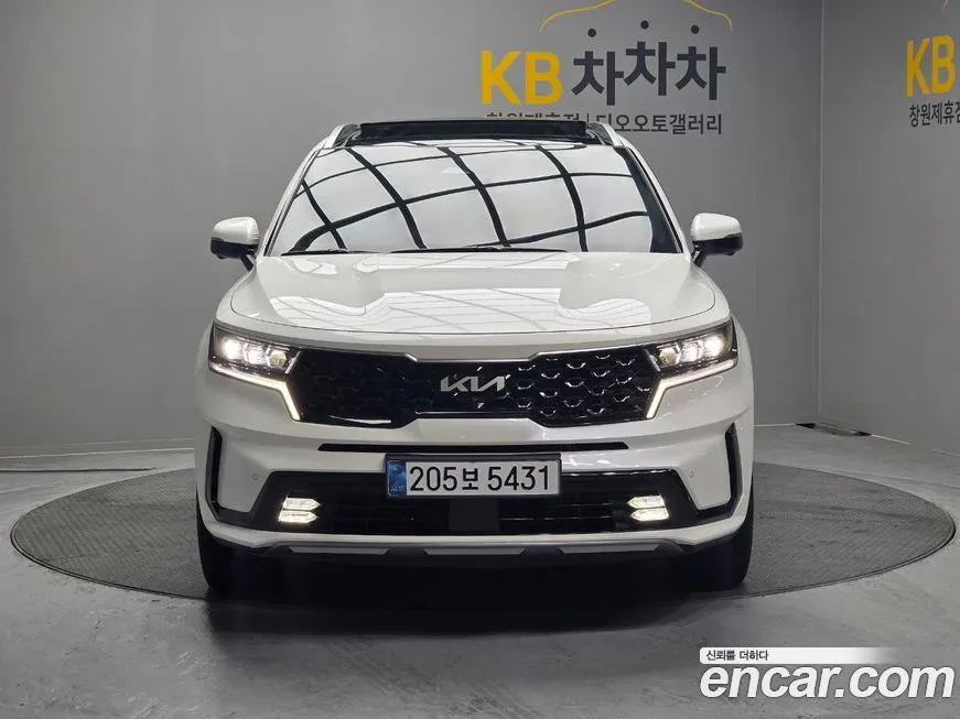 Kia Sorento — фото 7