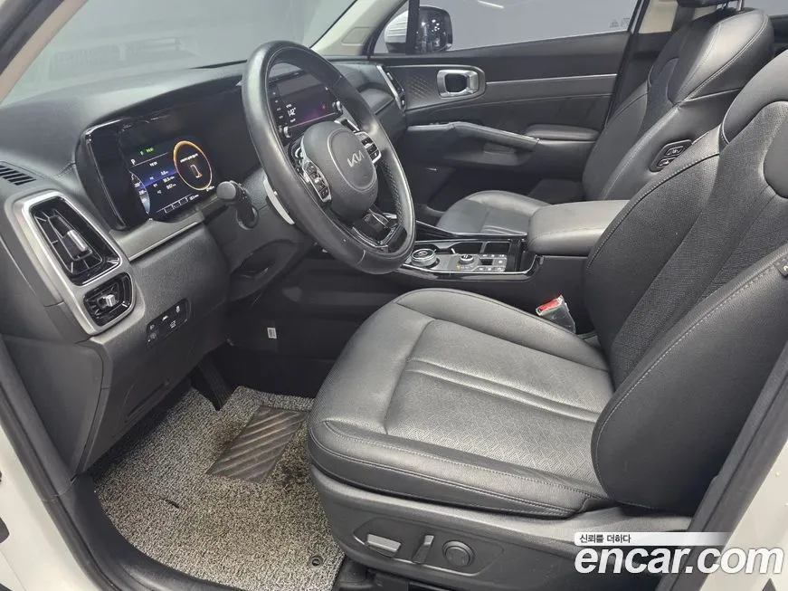 Kia Sorento — фото 8