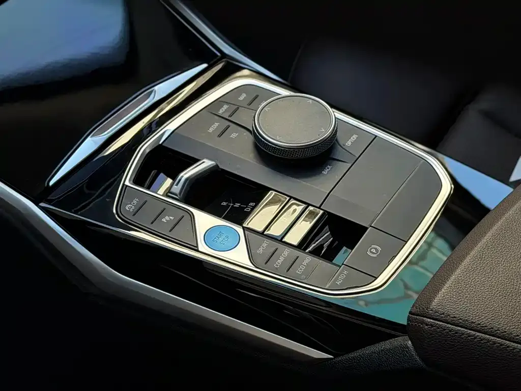 BMW i3 2024 из CN, фото 4