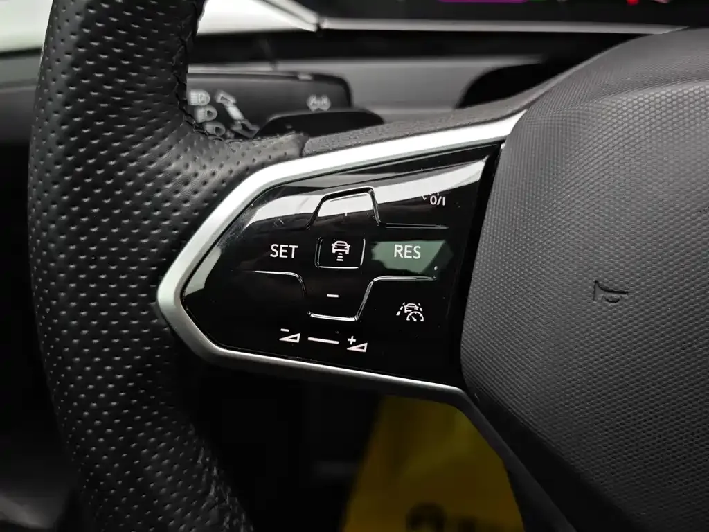 Volkswagen CC 2022 из CN, фото 7