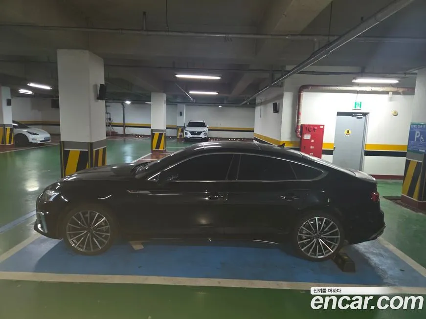 Audi A5 2023 из KR, фото 4
