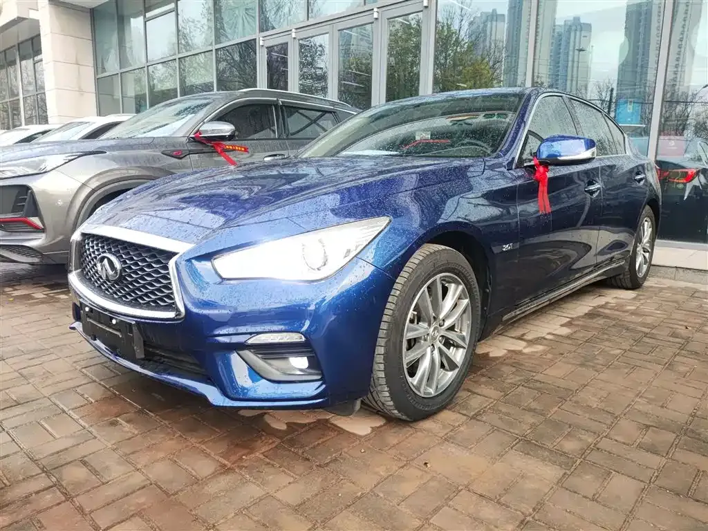 Infiniti Q50L 2021 из CN, фото 2