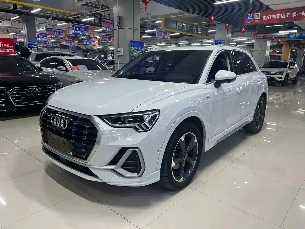Audi Q3 2021 из CN, фото 1