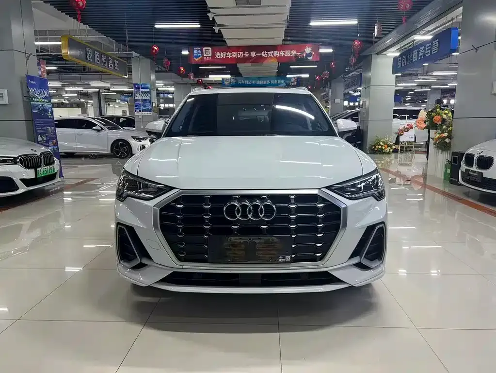 Audi Q3 2021 из CN, фото 4